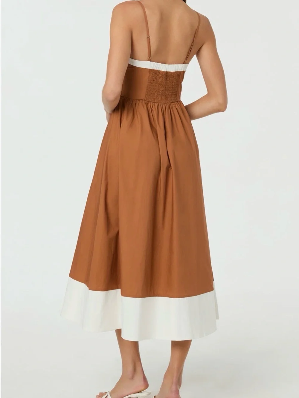 ASTR Tan Contrast-Trim Sweetheart Midi Dress - Picture 2 of 15